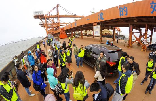 迅速崛起的國家級開發(fā)區(qū)--第十三屆全國重點(diǎn)網(wǎng)媒河北行走進(jìn)曹妃甸